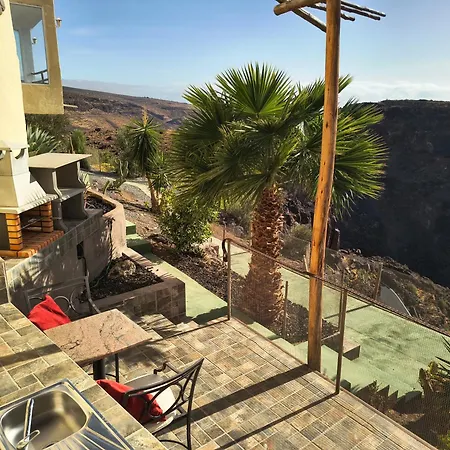 Fani Con Piscina Compartida Holiday home *