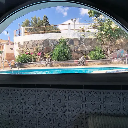 Fani Con Piscina Compartida Holiday home *